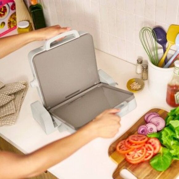 bella Housewares - 10"x20" Griddle Oatmilk Fold Stor Oatmilk - Picture 3 of 4